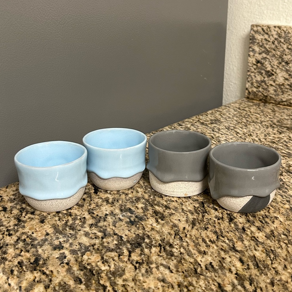 Drippy Pots Bundle of 4 Ceramic Drippy Glazed Cups / Mugs in Powder Blue & Grey